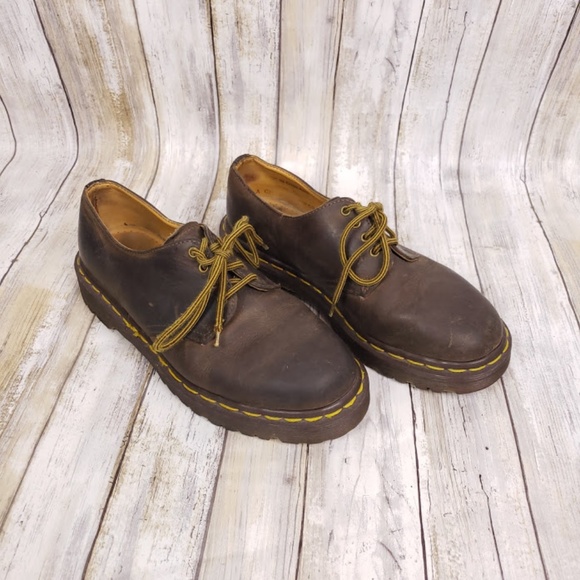 doc martens 1561